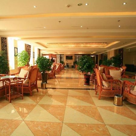 Konggang Holidy Hotel Shuangliu Chengdu Buitenkant foto