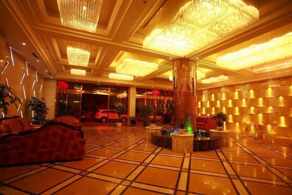 Konggang Holidy Hotel Shuangliu Chengdu Buitenkant foto